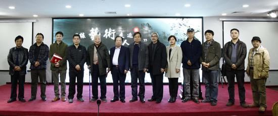 ��չ�����ҡ������Ҽ����ղƸ��쵼��Ӱ