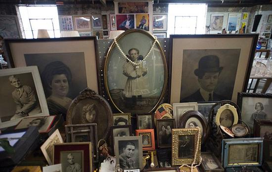 ͼƬĬ�ϱ���