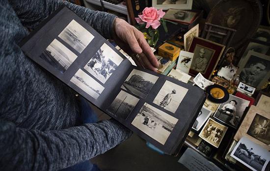 ͼƬĬ�ϱ���