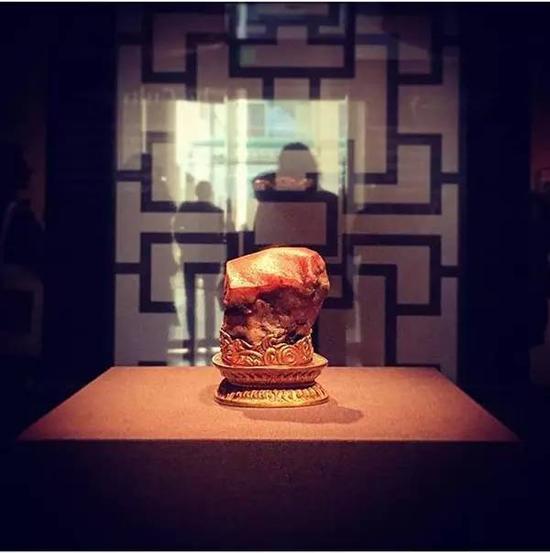 �� ����ʯ